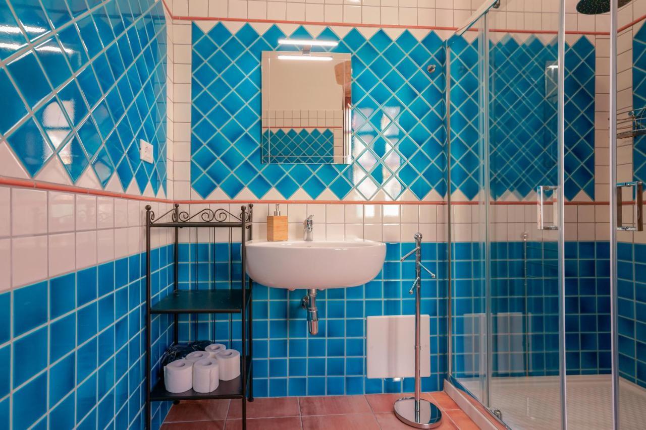La Scala Del Sale Hotel Иглесиас Екстериор снимка